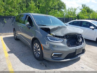 CHRYSLER PACIFICA HYBRID 2023