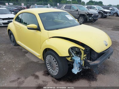 VOLKSWAGEN BEETLE 2014