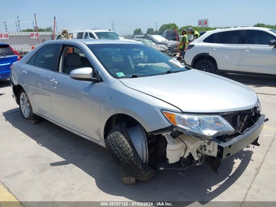 TOYOTA CAMRY HYBRID 2013