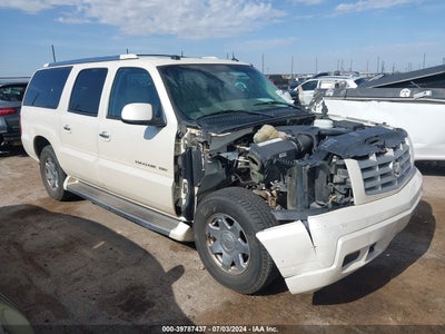 CADILLAC ESCALADE ESV 2005