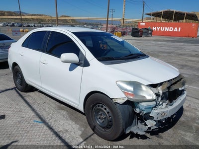 TOYOTA YARIS 2012
