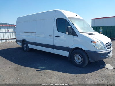 MERCEDES-BENZ SPRINTER 2500 2011