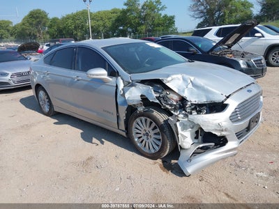 FORD FUSION HYBRID 2013