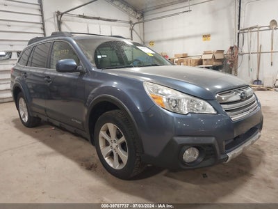SUBARU OUTBACK 2013