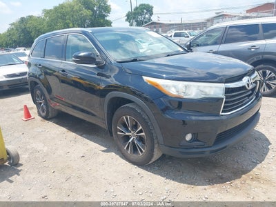 TOYOTA HIGHLANDER 2016