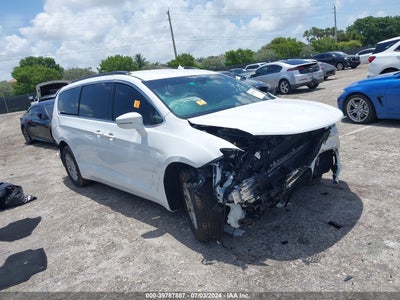 CHRYSLER PACIFICA 2022