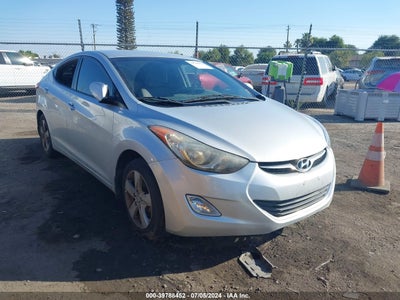HYUNDAI ELANTRA 2013