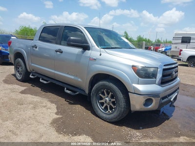 TOYOTA TUNDRA 2012