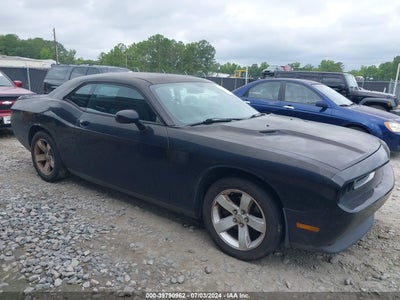 DODGE CHALLENGER 2011