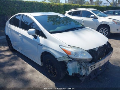 TOYOTA PRIUS 2013