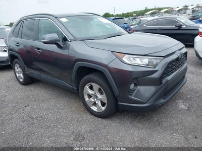 TOYOTA RAV4 2021
