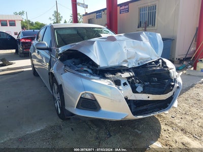 NISSAN ALTIMA 2020