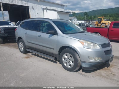 CHEVROLET TRAVERSE 2012