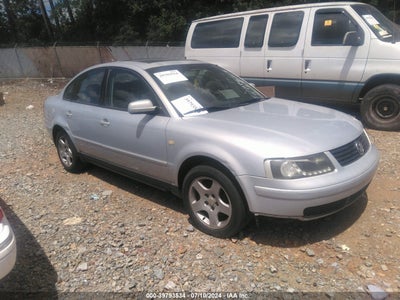 VOLKSWAGEN PASSAT 2000