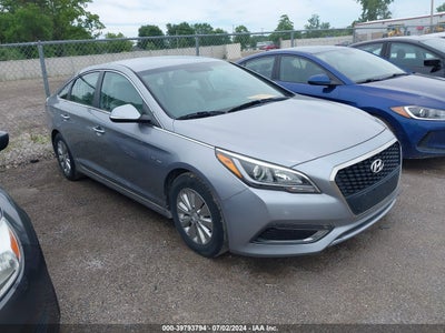 HYUNDAI SONATA HYBRID 2016