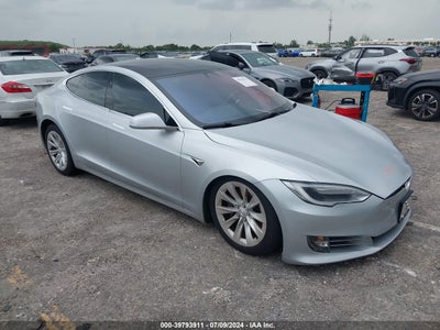 TESLA MODEL S 2017