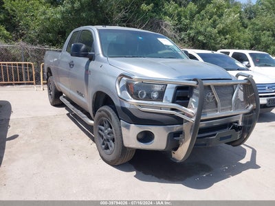 TOYOTA TUNDRA 2013