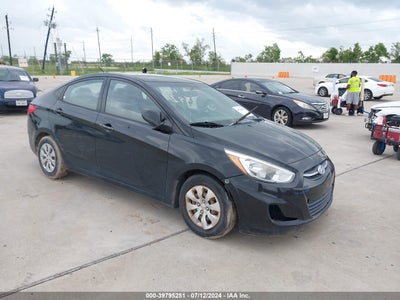 HYUNDAI ACCENT 2015