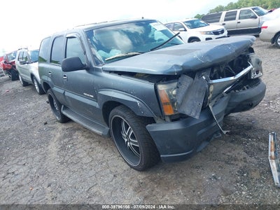 CADILLAC ESCALADE 2002