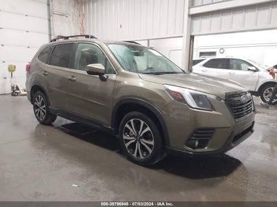 SUBARU FORESTER 2024