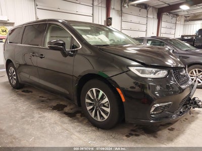 CHRYSLER PACIFICA HYBRID 2022