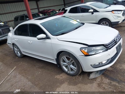 VOLKSWAGEN PASSAT 2015