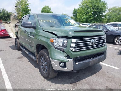 TOYOTA TUNDRA 2021