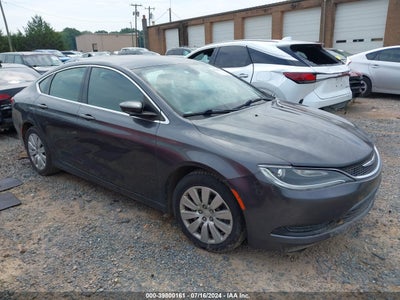 CHRYSLER 200 2015