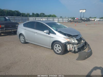 TOYOTA PRIUS 2011