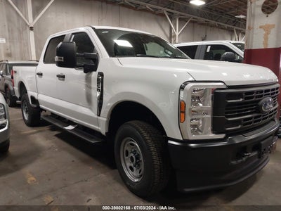 FORD F-250 2024