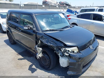 SCION SCION XB 2013