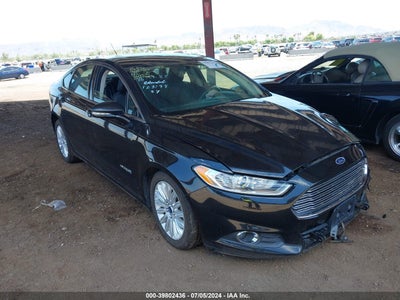 FORD FUSION HYBRID 2015