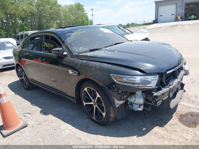 FORD TAURUS 2015