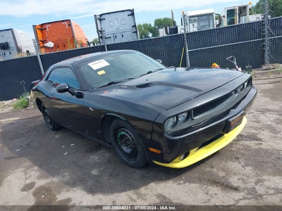 DODGE CHALLENGER 2011