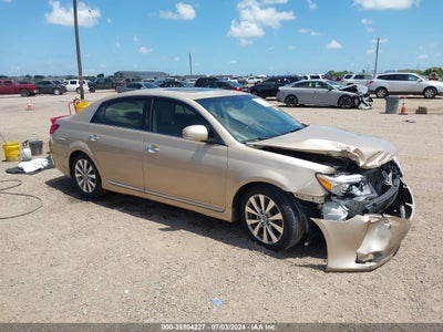 TOYOTA AVALON 2011