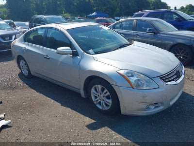 NISSAN ALTIMA 2010