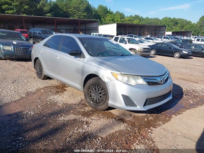 TOYOTA CAMRY 2012