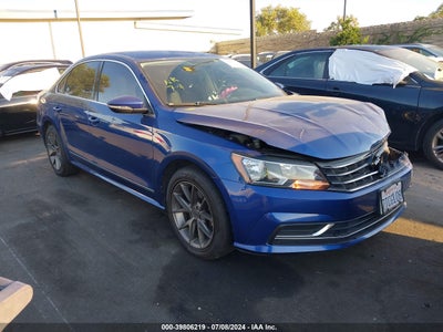 VOLKSWAGEN PASSAT 2016