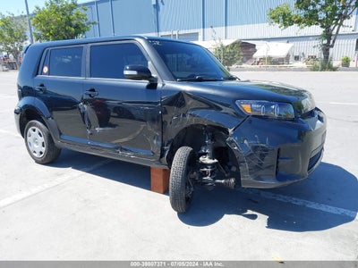 SCION SCION XB 2011