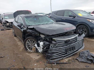 TOYOTA AVALON 2022