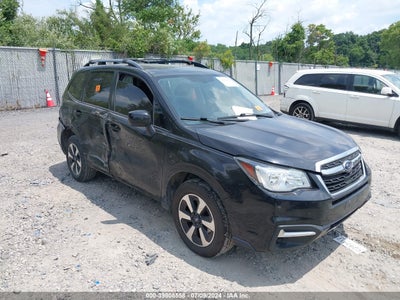 SUBARU FORESTER 2017