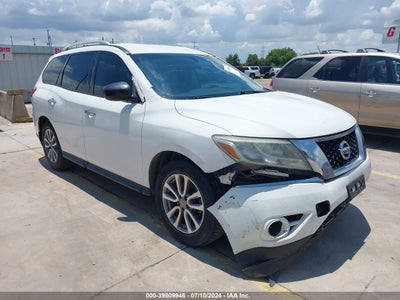 NISSAN PATHFINDER 2015
