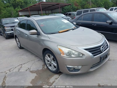 NISSAN ALTIMA 2015