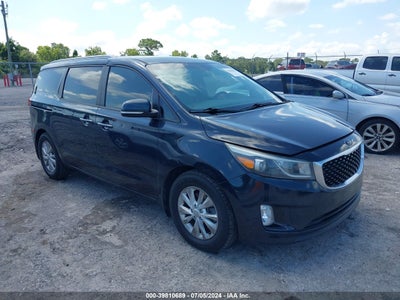 KIA SEDONA 2015