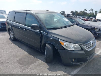VOLKSWAGEN ROUTAN 2011