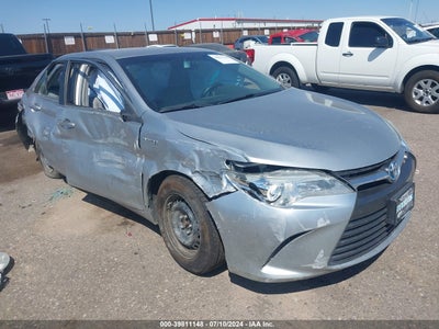 TOYOTA CAMRY HYBRID 2015