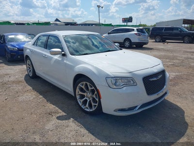 CHRYSLER 300 2019