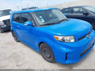 SCION XB 2011