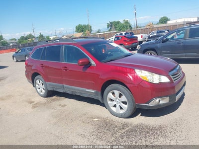 SUBARU OUTBACK 2012