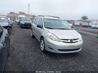 TOYOTA SIENNA 2006